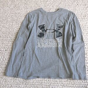 GUC boys Under Armour long sleeve tshirt small